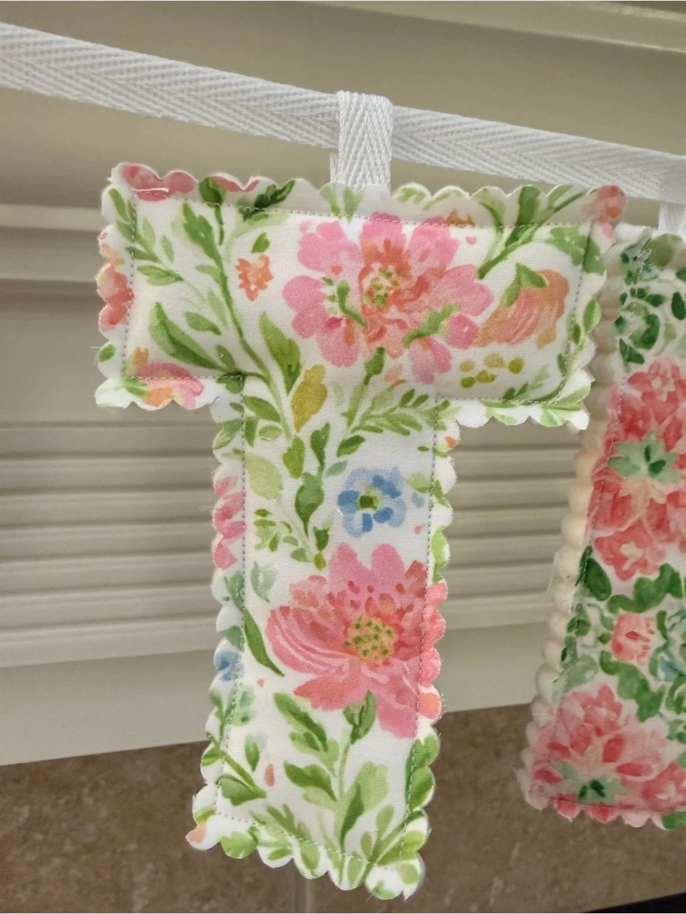 Floral 'EAT THE RICH' Banner - Multicolor